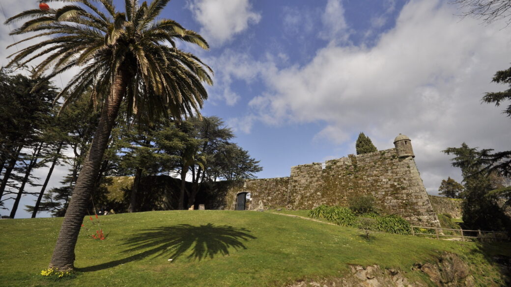 Park Monte del Castro – historia i botanika w centrum Vigo