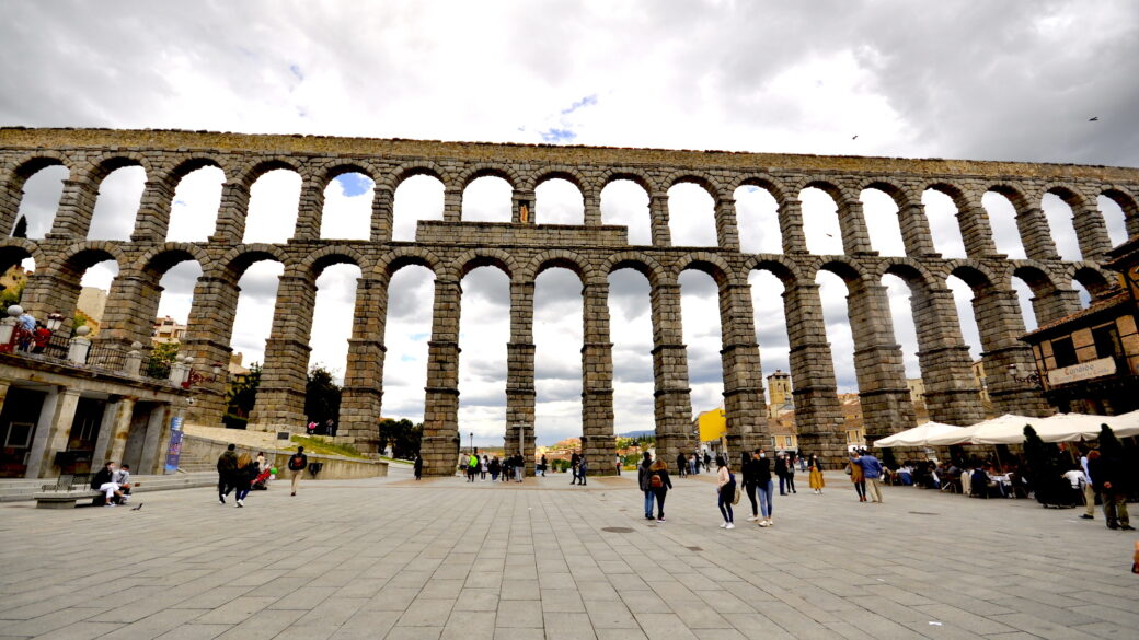 Segowia (Segovia) – namiastka Rzymu w Hiszpanii
